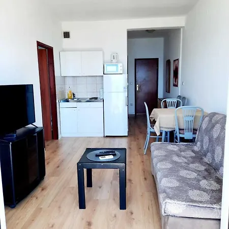 Elenora 3* Брист