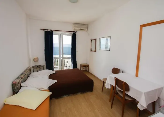 Elenora Vendégház 3*