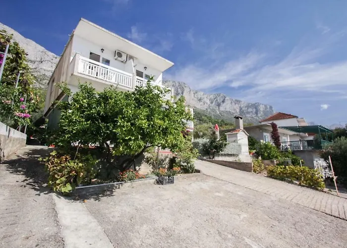 Elenora Vendégház 3*